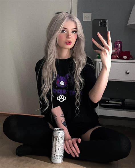 Martina smith : r/OnlyDaily .